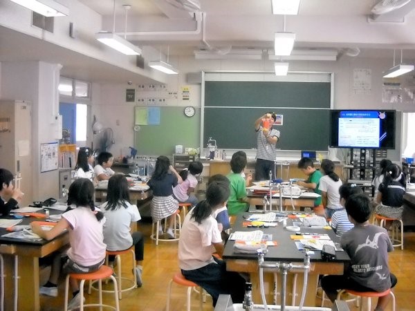 東京都立総合工科高等学校